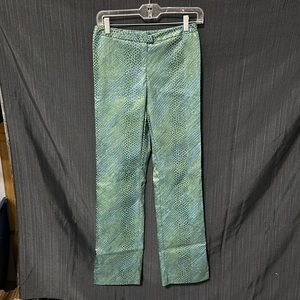 Express stretch /Green polyester/spandex pants /‎ size 1/2 / P-28